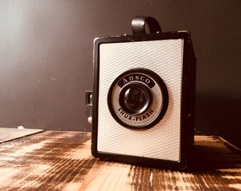 Ansco Shur-Flash- Box Camera