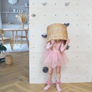 Climbingwall, climbing wall kids, custom climbing wall, modern climb wall, indoor wall climbing, kids playroom wall climb