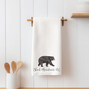 Personalized black bear kitchen dish towel, woodland animal nature tea towel, bathroom towel, housewarming gift, mountain decor, customized