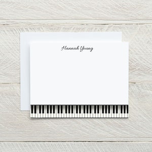 Papelería personalizada para piano, tarjetas de notas de teclado de piano, regalo de músico, papelería de pianista, tarjetas planas con sobres, juego de papelería personalizado