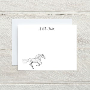 Papeterie de cheval, cartes de note de cheval avec des enveloppes, cartes plates, personnalisé, cadeau d’amoureux de cheval, cheval blanc, cheval galopant