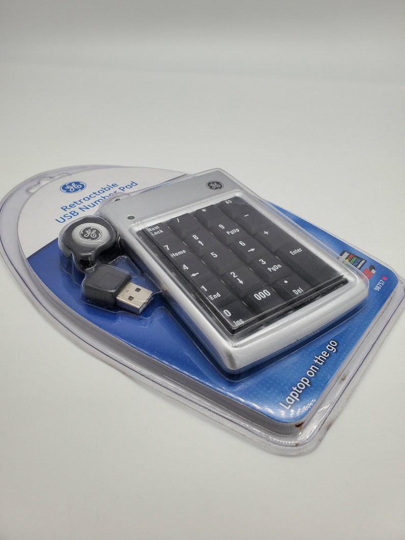 NEW GE 98757 Retractable USB Number Pad