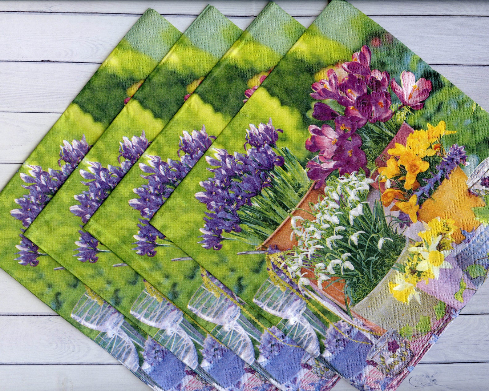 4 Spring Decoupage Napkins Floral Paper Serviettes Spring Etsy