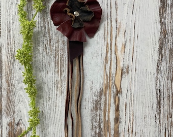 Doppelte Blume mit langer Franse Taschenanhänger/Schlüsselanhänger