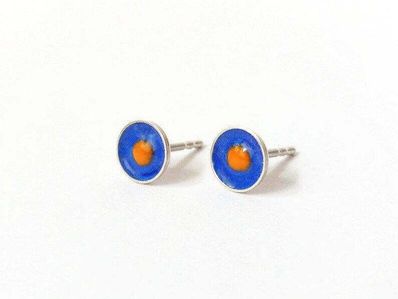 Patterned stud earrings in sterling silver and enamel