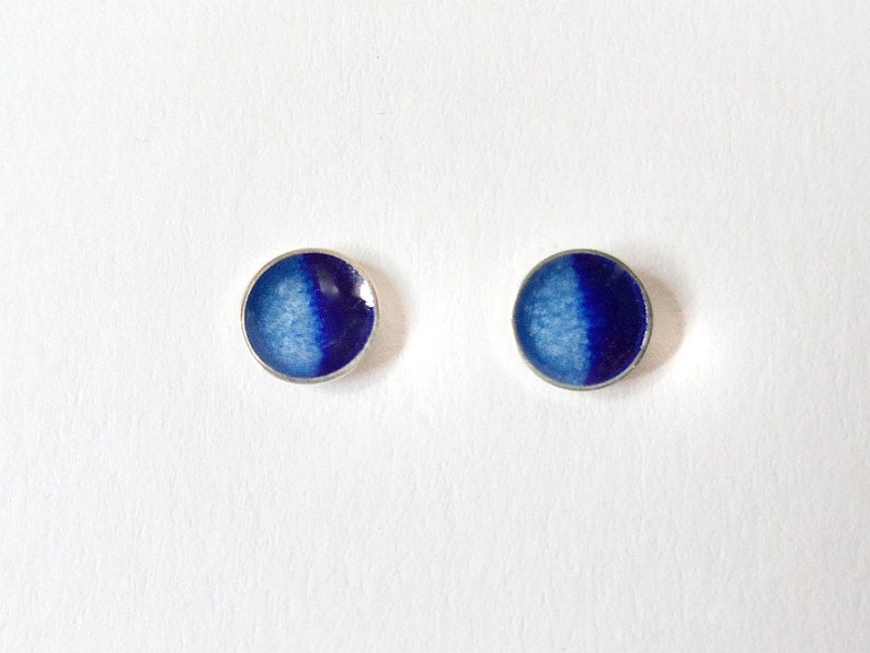 Patterned stud earrings in sterling silver and enamel