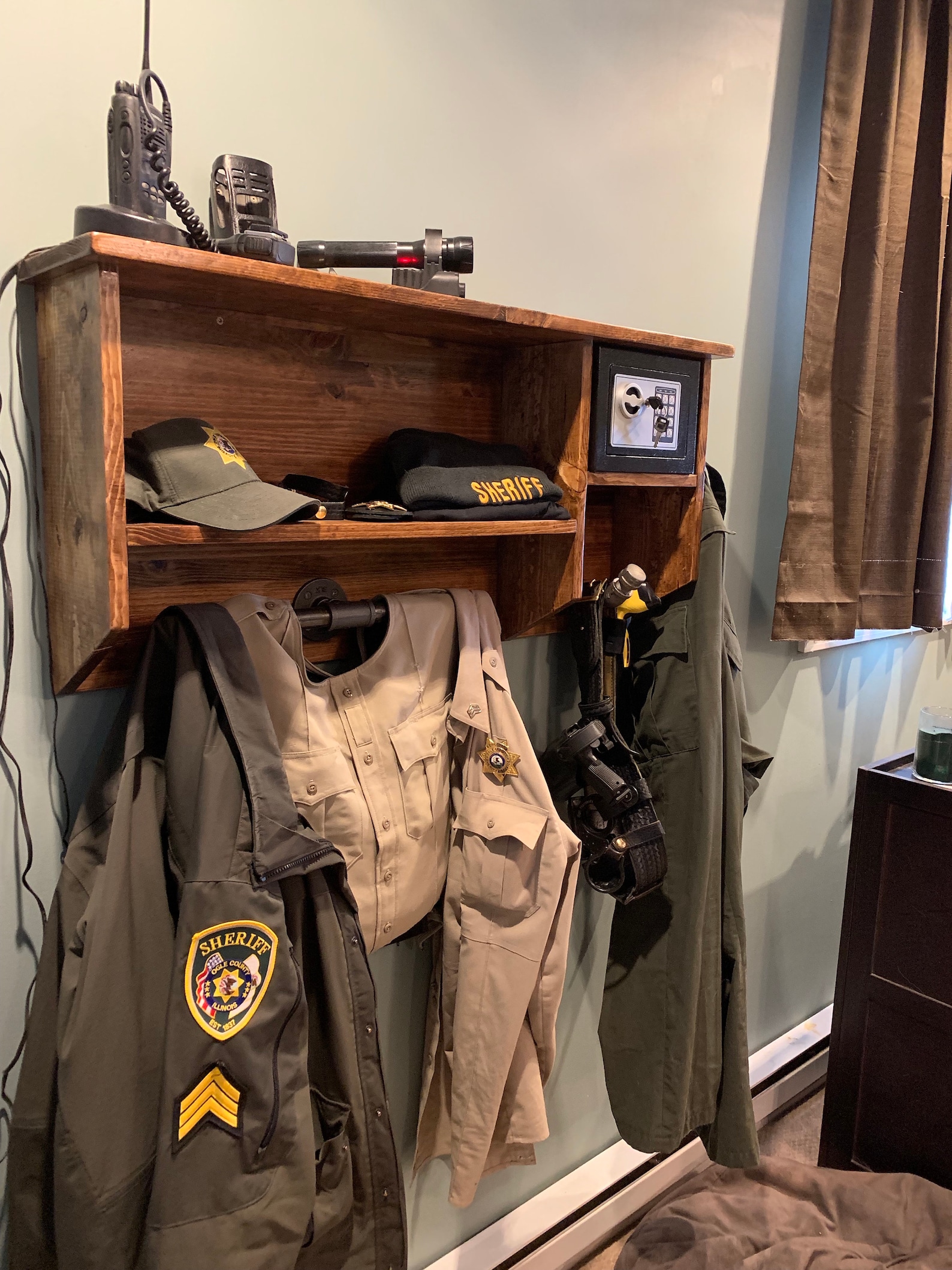 Wall Mounted Equipment Rack Etsy