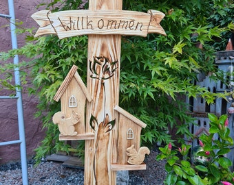 Wooden standee, welcome board with owl or hearts, for entrance area, garden, balcony, terrace, nature, rural, handmade, gift