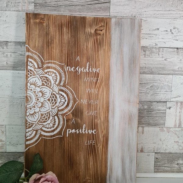 Holz Kunst Spruch auf Holz, Positivity Sign - Gift for Yogi - Wooden Boho Decor, Mandala-Holzschild, Deko Objekt, Geschenk