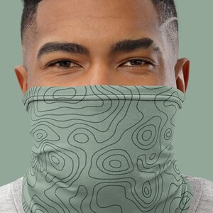 Topografische kaartkunst, bergwandelen avontuurlijk parcours contour, gezichtsmasker schild, nekbeschermer hoofdbedekking, stoffen bivakmuts bandana bekleding