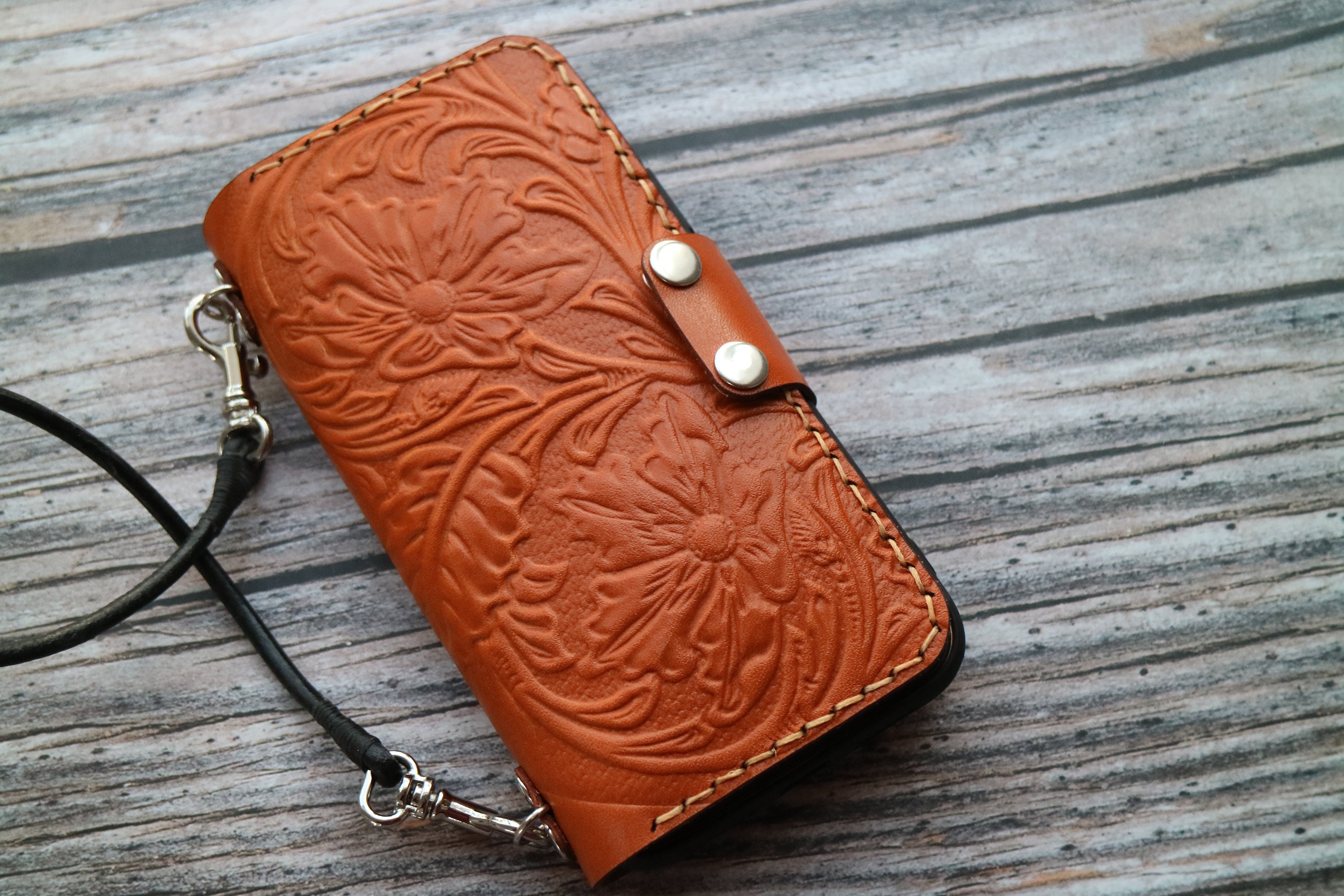 IPhone SE 2020 leather wallet case women & men custom initials Etsy
