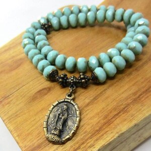 Quan Yin Meditation Bracelet, Goddess of Compassion, Goddess Mala Bracelet, Divine Feminine Mala Bracelet, Heart Chakra Bracelet, Mint Green