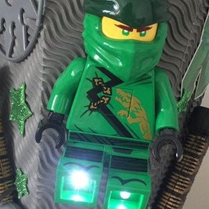 SAC D'ÉCOLE XL NINJAGO - avec lampe de poche Lloyd - 110 cm !!!