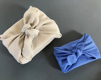 Wiederverwendbare Geschenkverpackung. Leinen Furoshiki Wickeltuch. Umweltfreundliches Furoshiki Tuch in klein, mittel oder groß. Handgemachte Geschenkverpackungsideen.