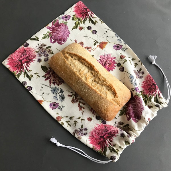 Linen bread bag for bread storage. Reusable bread bags. Natural bakery shopping bags. Eco-friendly sustainable gifts ideas for home.
