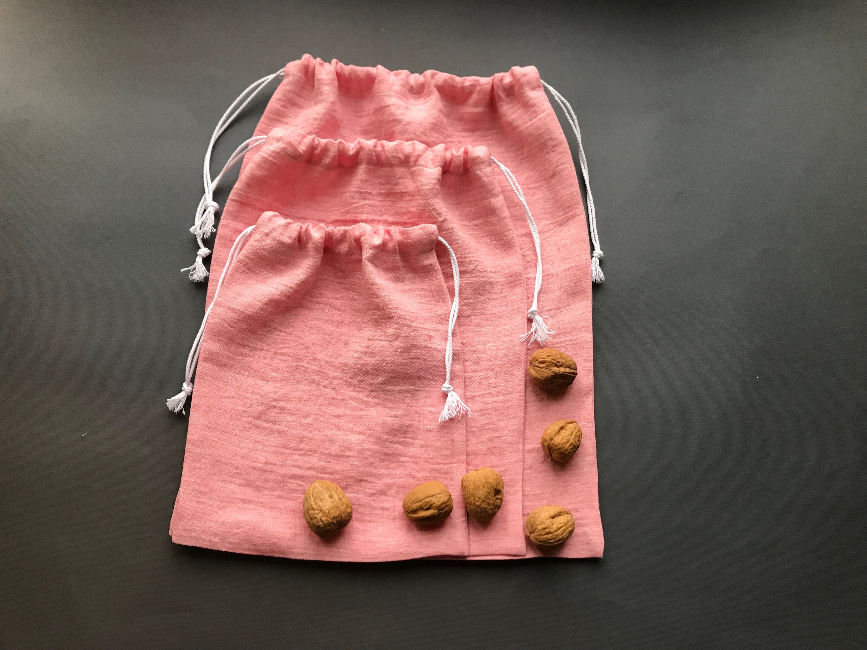 Zero waste reusable produce bags in light pink, linen drawstring bag …