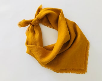 Mustard yellow bandana 100% linen. Small linen scarf for men, women, kids. Unisex linen kerchief. Triangle head scarf. Natural neckerchief.