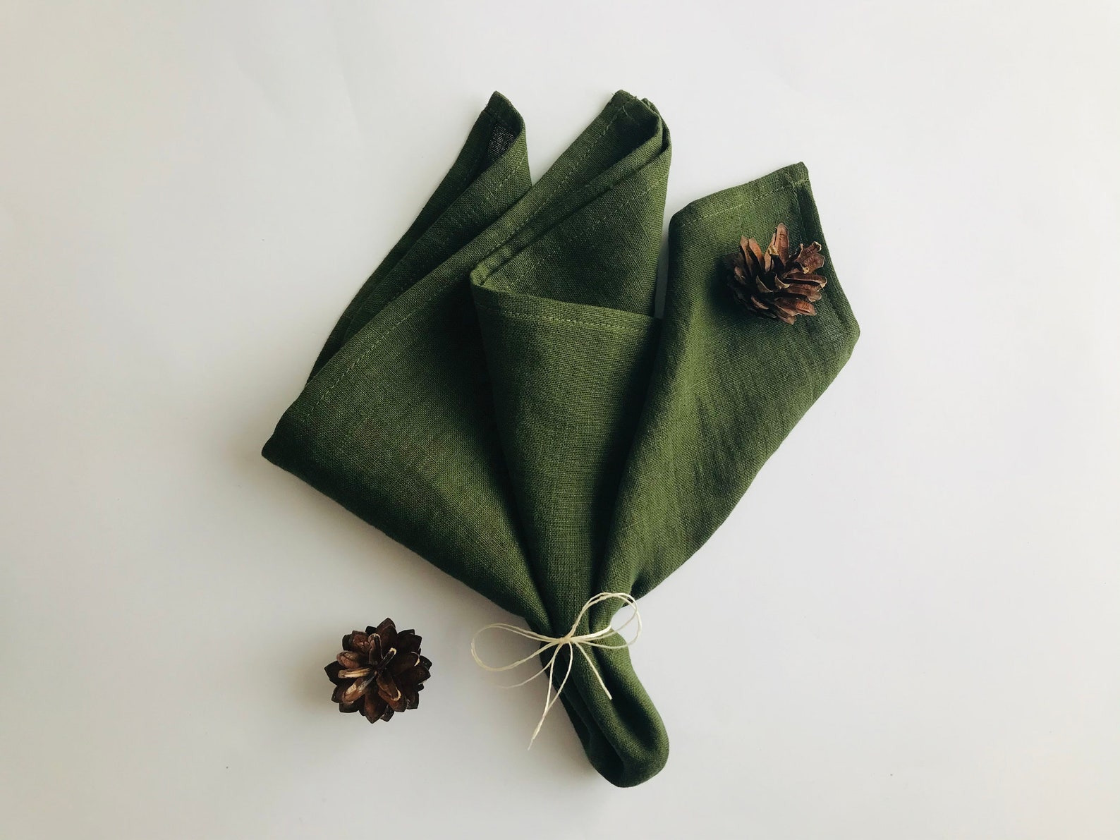 Dark Green Linen Napkins Set of 2 4 6 8 10 12. Green Cloth Napkins 16 Inch Size. Ecofriendly