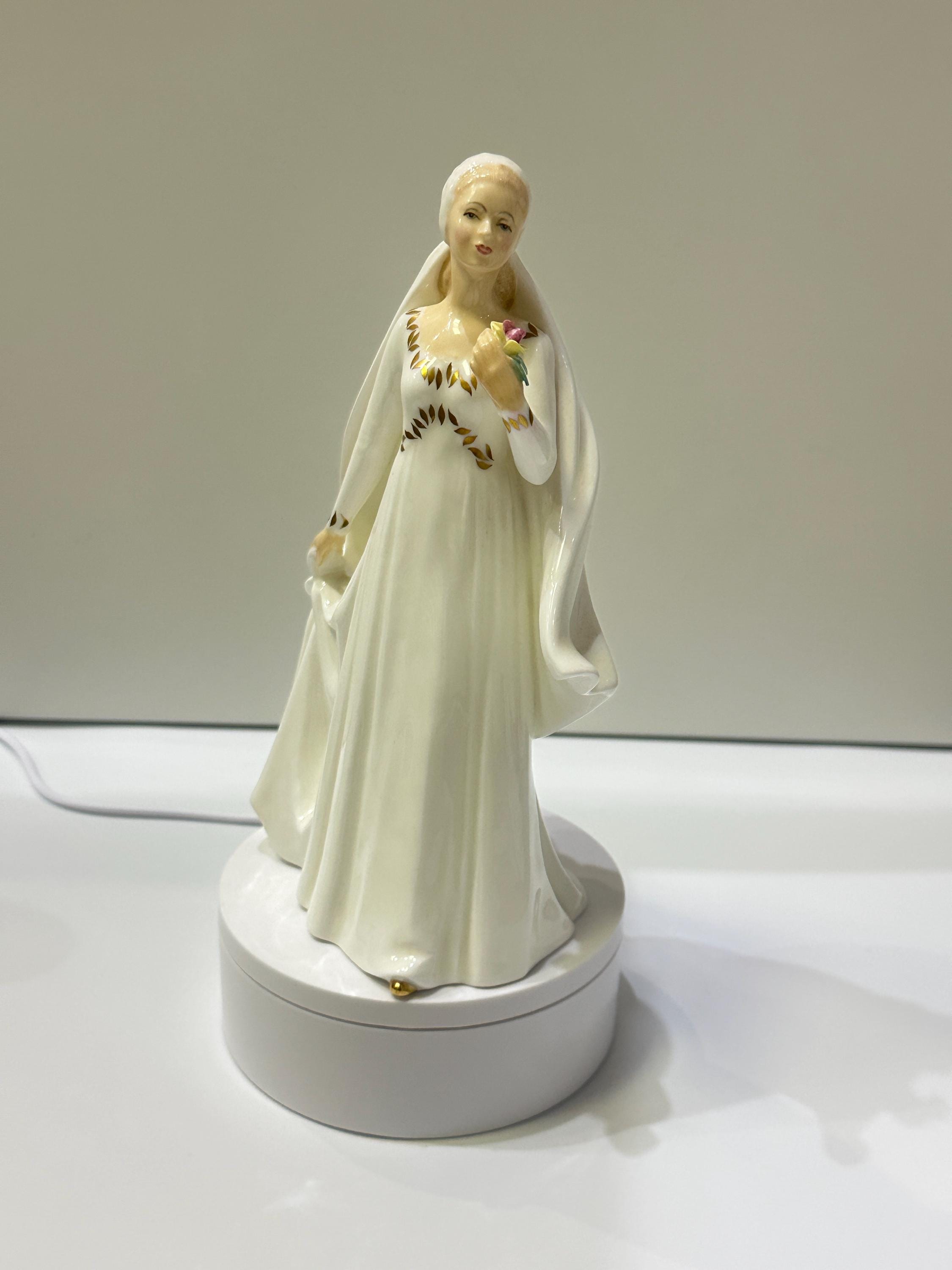 Merlin Figurine - Etsy Israel