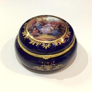 Vi Hand Painted Limoges Trinket Box