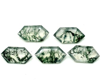Natural Moss Agate Gemstone: Step Cut, 12x6x3mm
