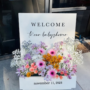 Flower Box Welcome Sign, Wedding Welcome Sign With Flower Box, Floral box,Elegant Wedding Display, Custom Flower Box Welcome Sign, Floral