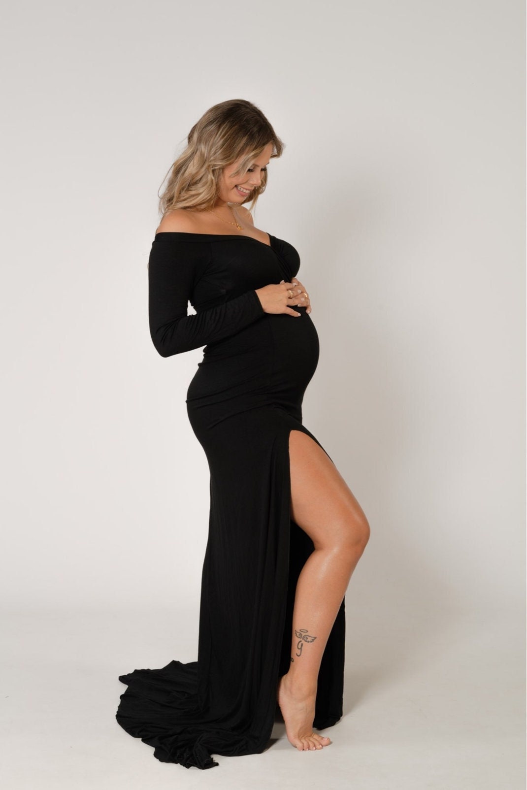 Cute tight top maternity dresses