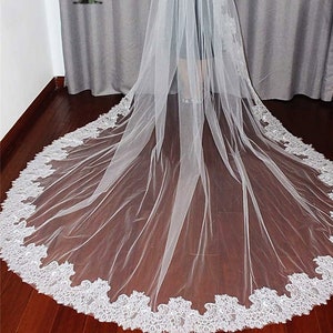 Cathedral, Chapel, ChantillyLace Fingertip Wedding Veil,  Eyelash Lace Edge Wedding Veil, One Tier Veil, Traditional, bohemianl Lace,