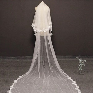 Embroidered Lace Wedding Veil: Scattered Pearls, Elegant Bridal Veil