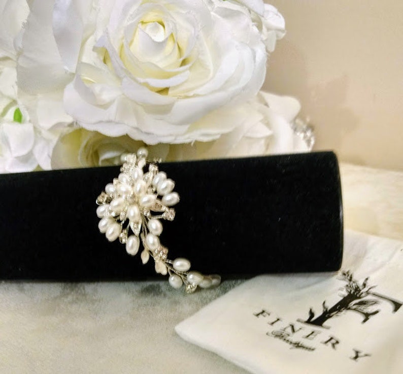 Pearl Wedding Bracelet Rhinestone Bridal Bracelet Floral Bracelet Pearl Wedding Jewelry,Bride Jewelry Crystal Pearl Bracelet