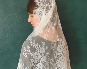 Lace Mantilla Veil, Religious Head Covering - Chapel Veil