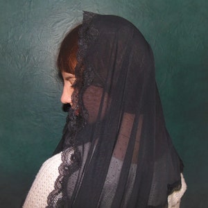 D SHEP black lace Mantilla church veil chapel Veil for mass Religious Traditional mass Head covering scarf shrug shawl image 5