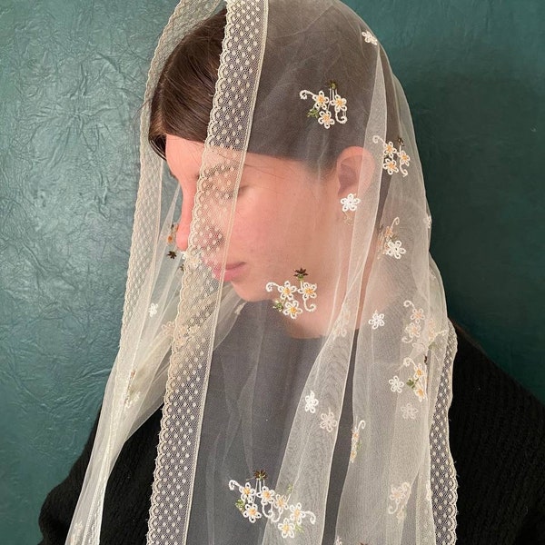 Сhurch veil cathedral veil mantilla white   chapel veil lace mantilla orthodox mantilla catholic mantilla mothers day gift head cover