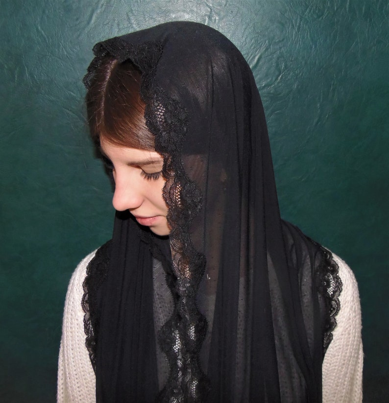 D SHEP black lace Mantilla church veil chapel Veil for mass Religious Traditional mass Head covering scarf shrug shawl image 3