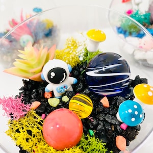 Outer Space Fairy Garden; Outer Space Rock Garden; Kids Crafts; Fairy Garden Kit; Rock Garden; Kids DIY Crafts; Sensory Play; Outerspace