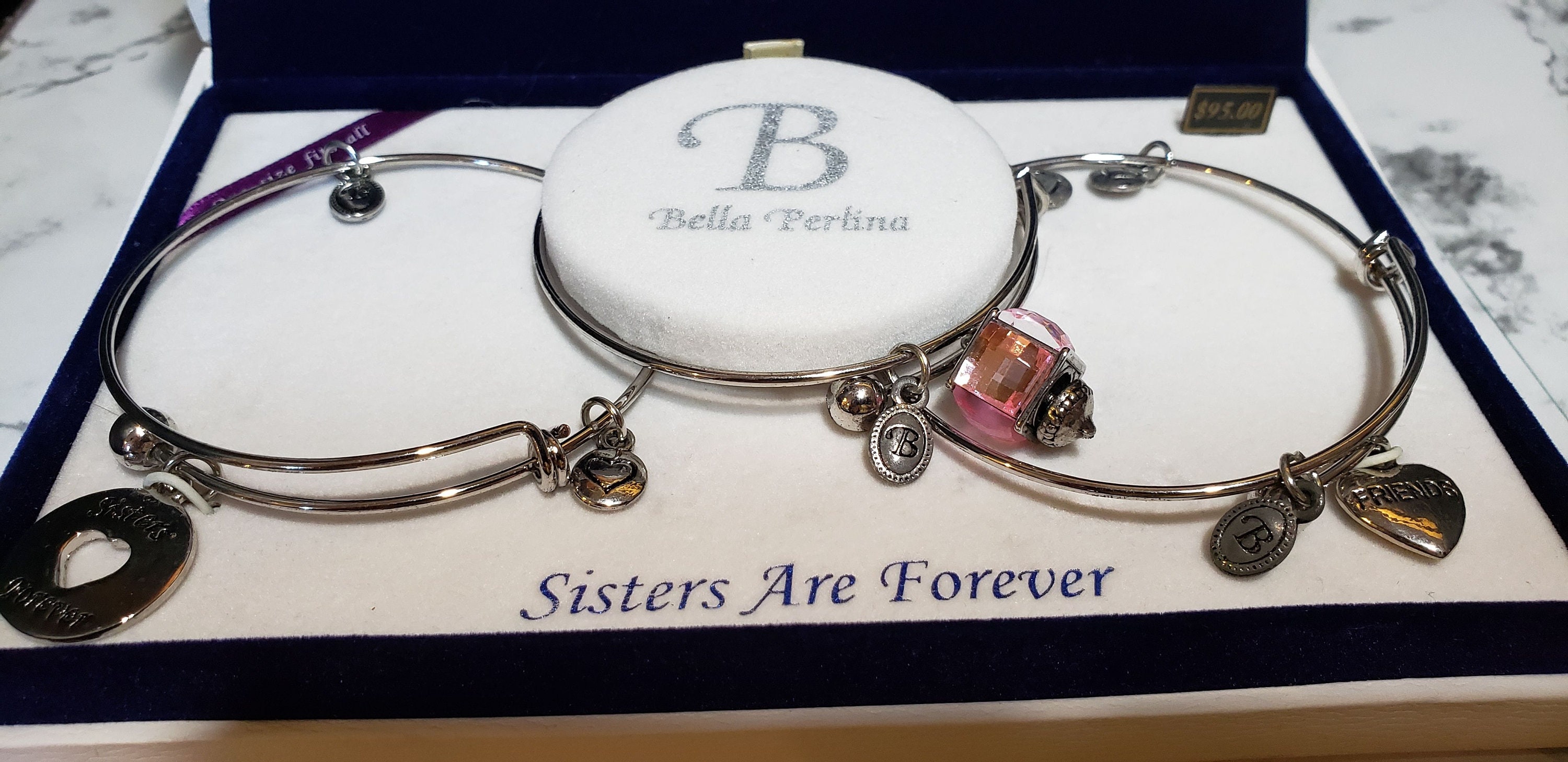 Vintage Bella Perlina Bracelet Features 