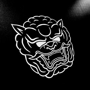 Foo dog Decal Sticker / Drawn by hand / window body windshield