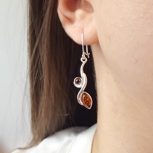 Elegant Silver and Amber Earrings, Modern Baltic Amber Earrings, Small Orange Stone Earrings, Dangle Amber Earrings, Small Stone Earrings