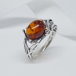 Small Baltic Amber Ring, Silver And Amber Ring, Classic Amber Ring, Sterling Silver Ring, Small Oval Amber Ring, Amber Ring, Amber Jewelry