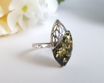 Green Baltic Amber Ring, Sterling Silver & Amber Ring, Amber Jewelry, Amber Jewellery, Boho Amber Ring, Green Stone Ring,Green Gemstone Ring