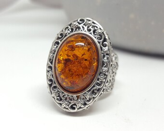 Large Statement Ring, Natural Baltic Amber Ring, Detailed Amber Ring, Big Amber And Silver Ring, Oval Amber Ring, Vintage Amber Ring, Amber