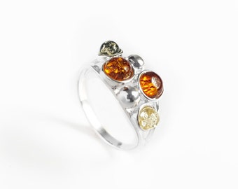 Multi Stone Amber Ring, Sterling Silver and Amber Ring, Stackable Amber Stone Ring, Honey Amber Ring, Multicolor Stone Ring, Birthstone Ring