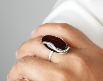 Exquisite Red Amber Ring, Fashion Amber Ring, Red Oval Stone Ring, Adjustable Baltic Amber Ring, Cherry Red Amber Ring, Red Amber Jewelry
