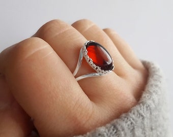 Red Amber And Silver Ring, Oval Baltic Amber Ring, Princess Crown Ring, Cherry Red Amber, Amber Jewellery Gift, Adjustable Amber Ring Gift