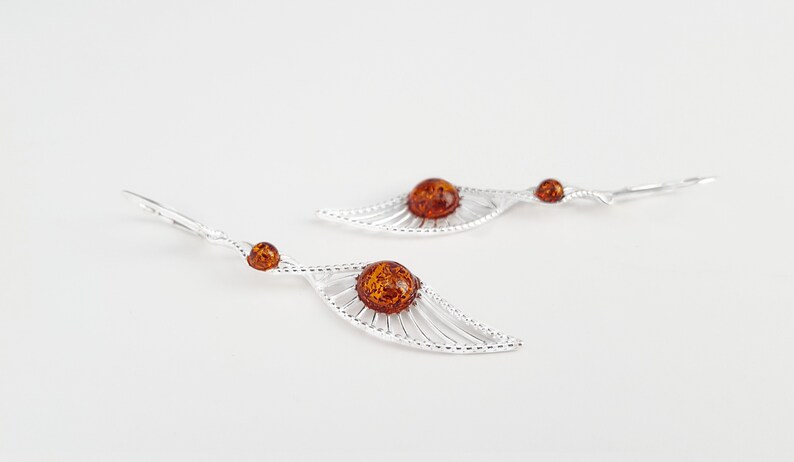 Boucles doreilles en ambre Long Drop, boucles doreilles en argent sterling et ambre, boucles doreilles modernes en ambre baltique, boucles doreilles en ambre classiques, boucles doreilles en pierre longue image 3