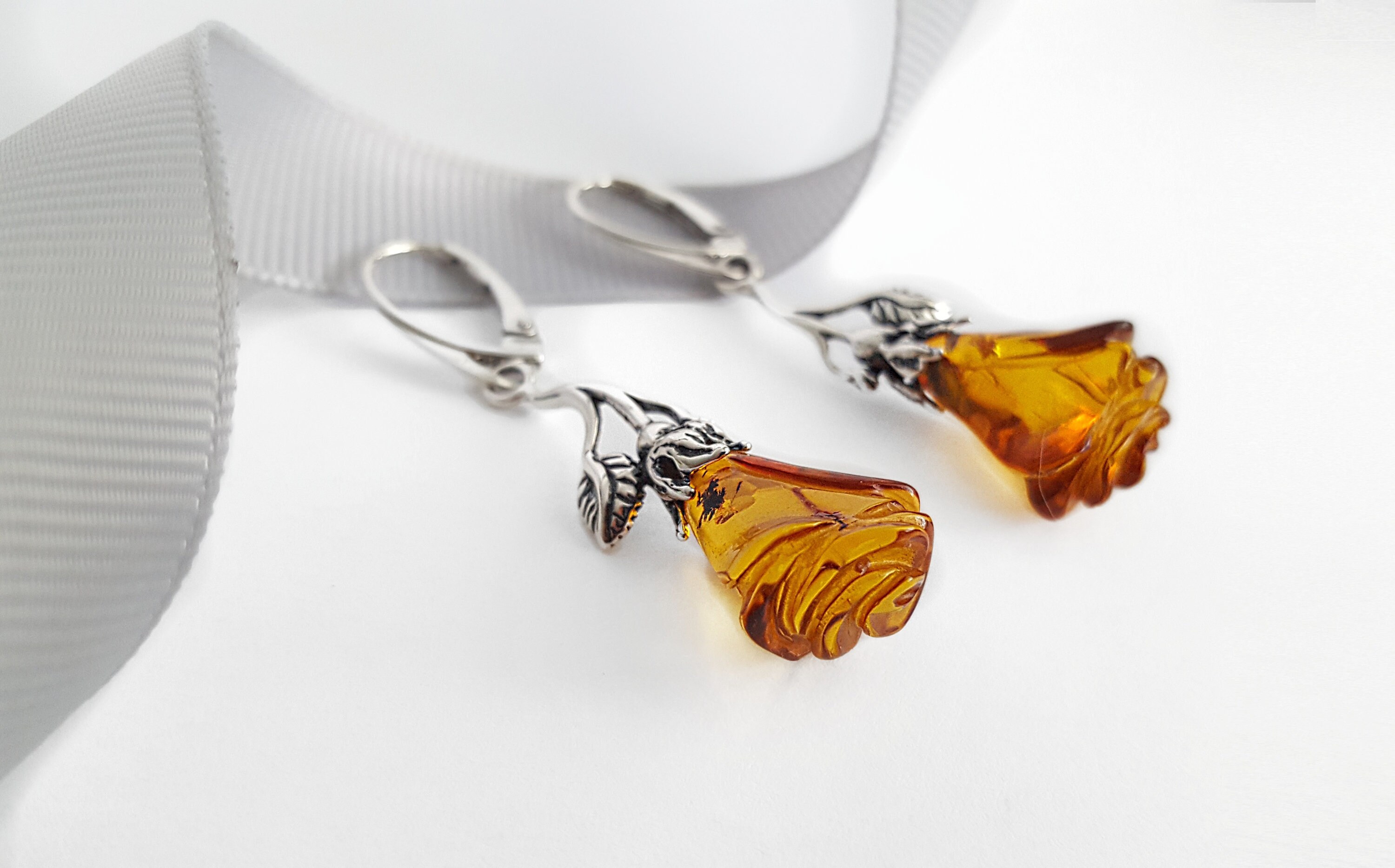 Amber rose earrings sale