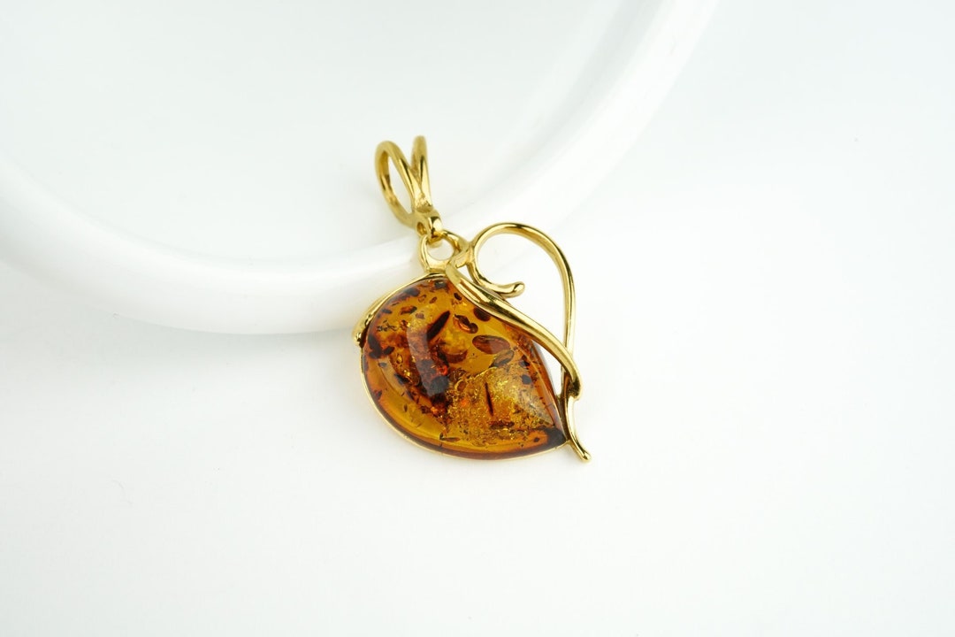 Baltic Amber and Gold Heart Necklace Amber Heart Jewelry Love Heart Charm Pendant Gold Heart Jewelry Gift Classic Amber Heart Pendant Etsy