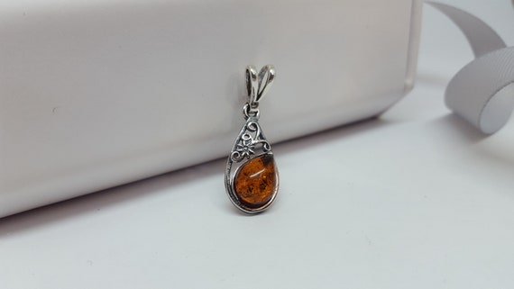 Natural Teardrop Amber Pendant Floral Amber Jewelry Amber - Etsy