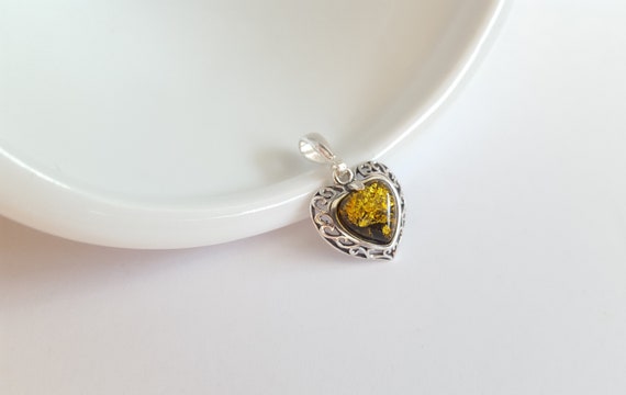 Baltic Amber Green Heart Shape Necklace Baltic Amber Green Heart Shape Necklace