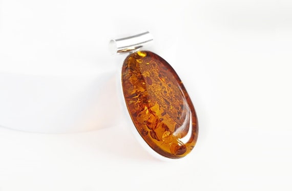 Honey Amber Cognac Musical Note Pendant Honey Amber Cognac Musical Note Pendant